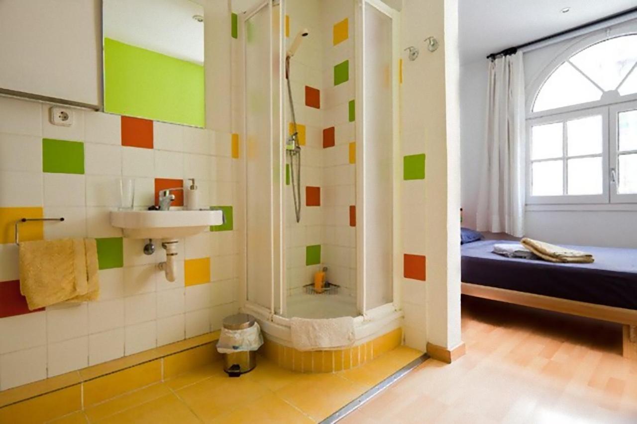 La Casa De Laura Nisia B&B Barcelona Eksteriør bilde