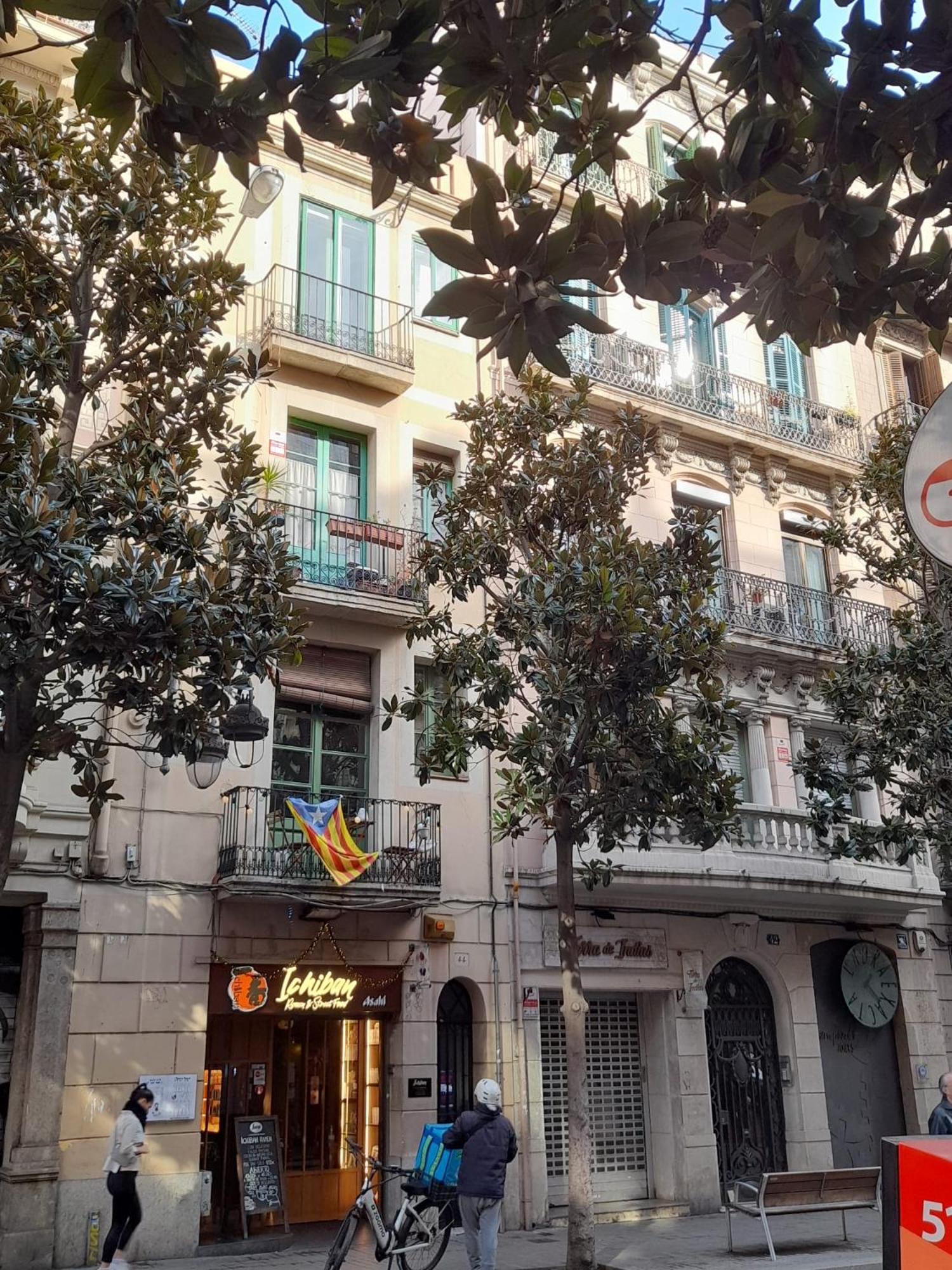 La Casa De Laura Nisia B&B Barcelona Eksteriør bilde